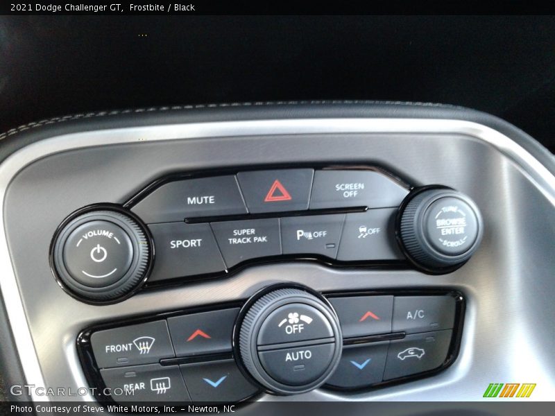 Controls of 2021 Challenger GT