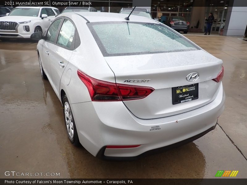 Olympus Silver / Black 2021 Hyundai Accent SE