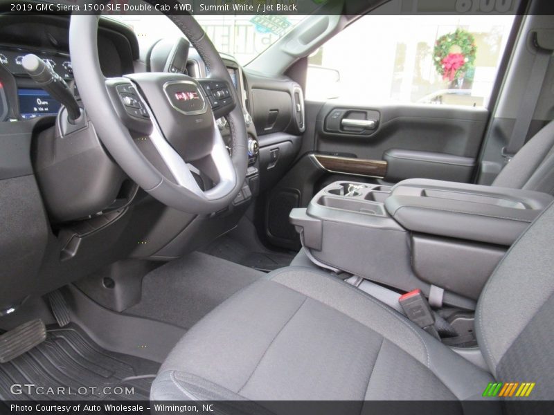 Summit White / Jet Black 2019 GMC Sierra 1500 SLE Double Cab 4WD