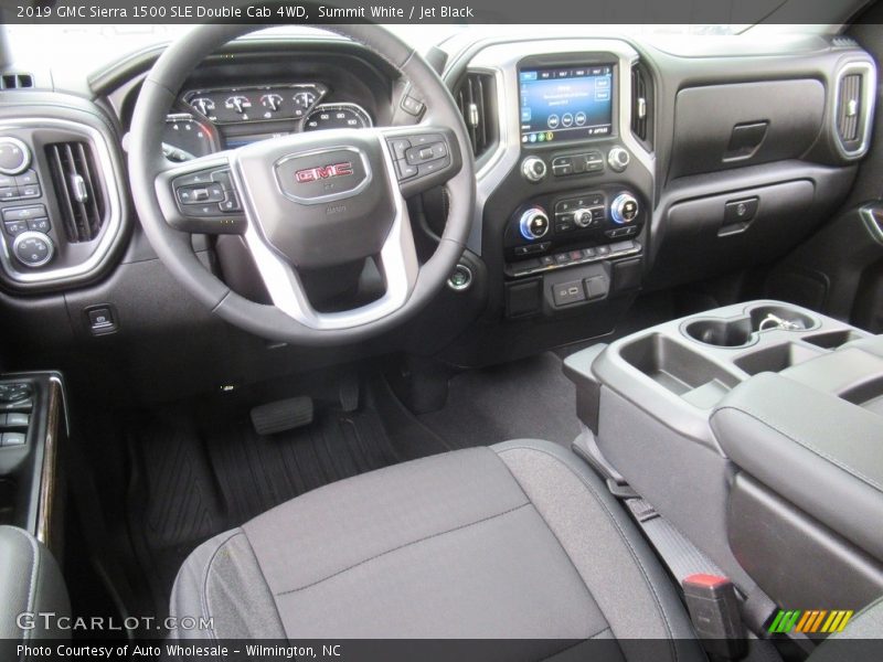 Summit White / Jet Black 2019 GMC Sierra 1500 SLE Double Cab 4WD