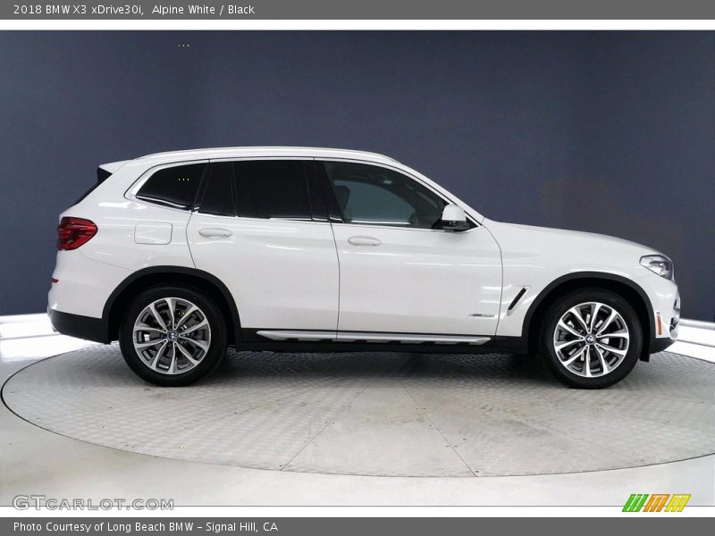 Alpine White / Black 2018 BMW X3 xDrive30i