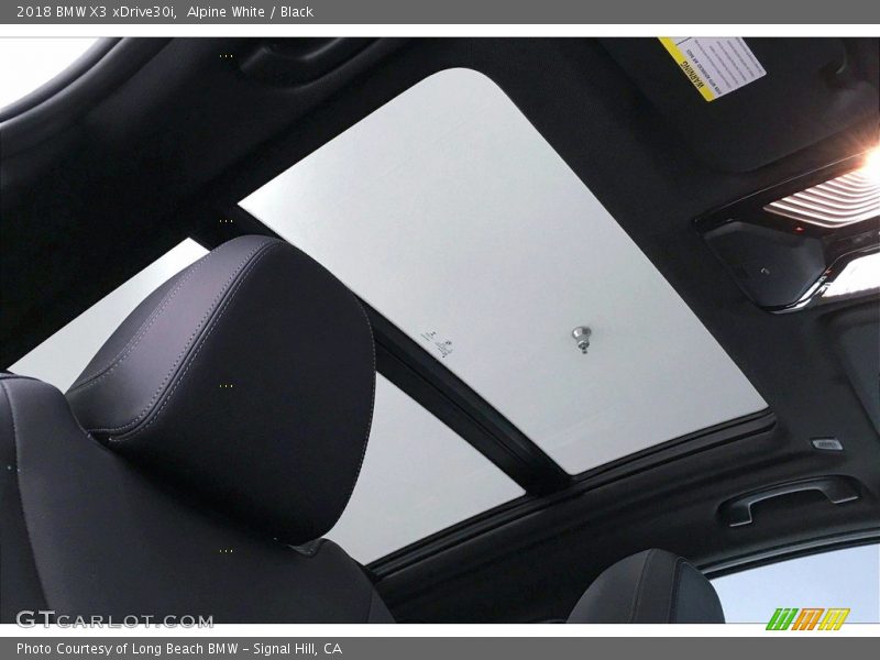 Alpine White / Black 2018 BMW X3 xDrive30i