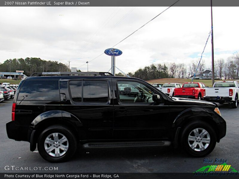 Super Black / Desert 2007 Nissan Pathfinder LE