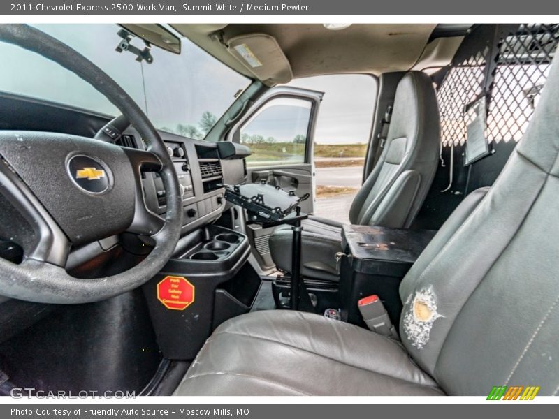 Summit White / Medium Pewter 2011 Chevrolet Express 2500 Work Van
