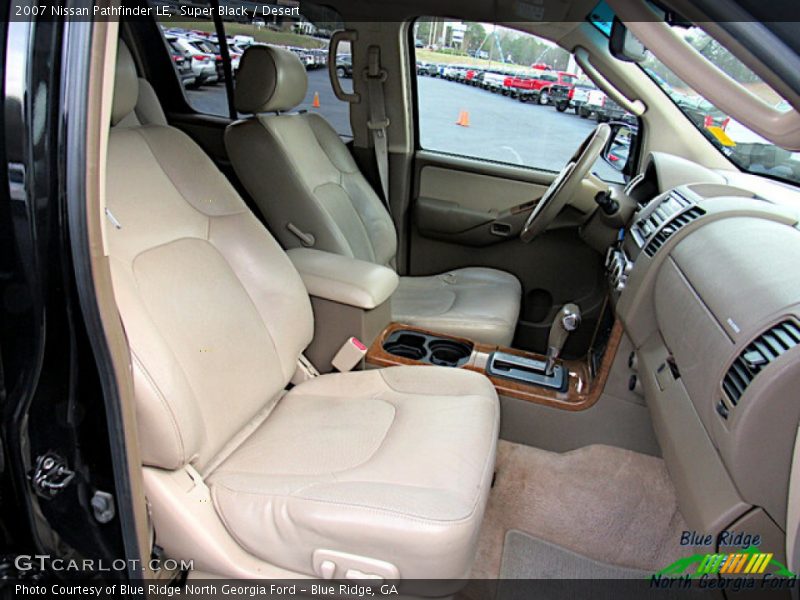 Super Black / Desert 2007 Nissan Pathfinder LE