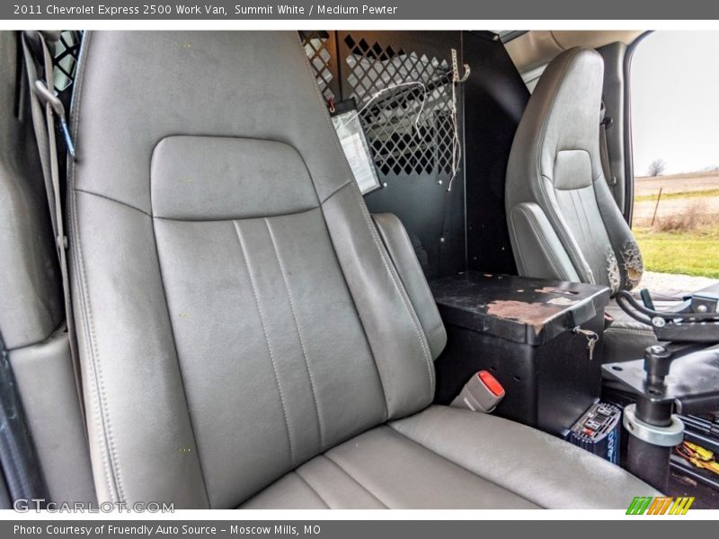 Summit White / Medium Pewter 2011 Chevrolet Express 2500 Work Van