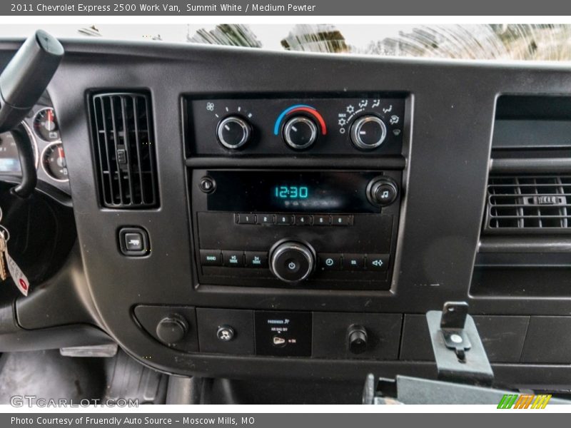 Summit White / Medium Pewter 2011 Chevrolet Express 2500 Work Van
