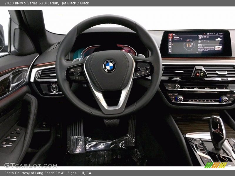 Jet Black / Black 2020 BMW 5 Series 530i Sedan