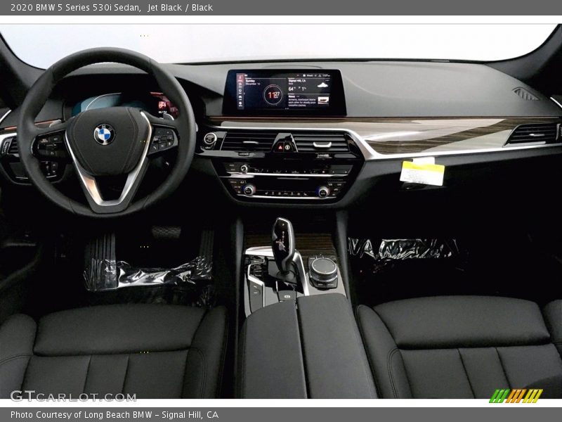 Jet Black / Black 2020 BMW 5 Series 530i Sedan