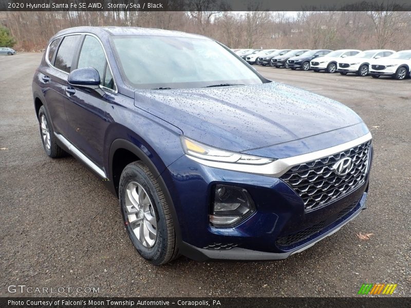 Front 3/4 View of 2020 Santa Fe SE AWD