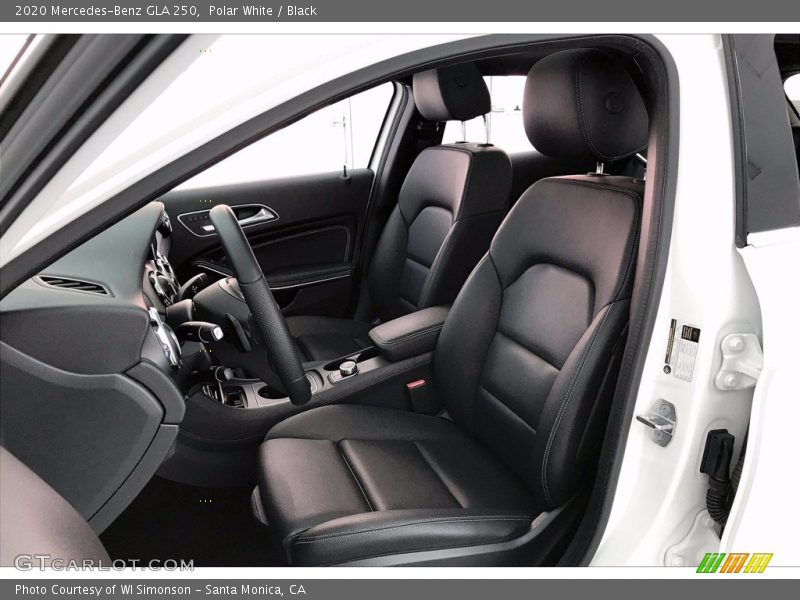 Polar White / Black 2020 Mercedes-Benz GLA 250