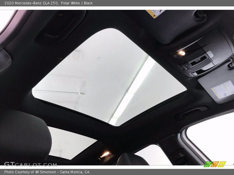 Polar White / Black 2020 Mercedes-Benz GLA 250