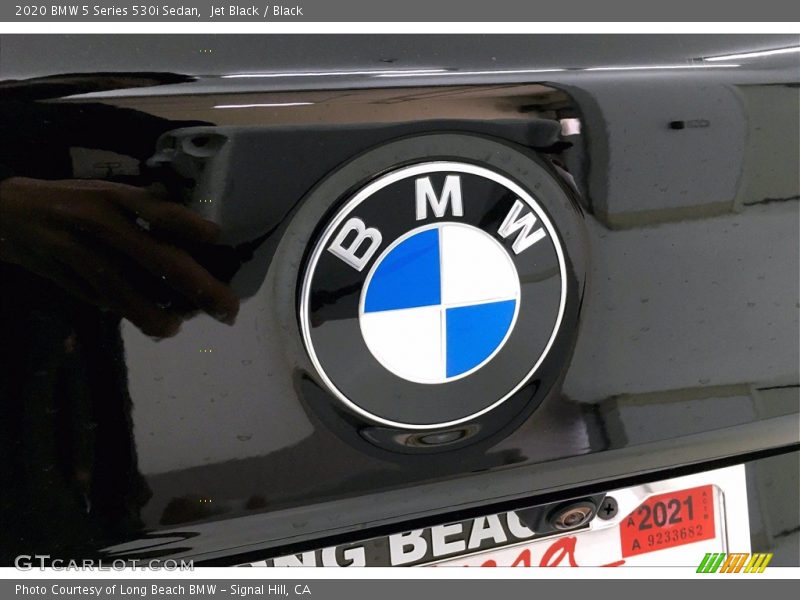 Jet Black / Black 2020 BMW 5 Series 530i Sedan