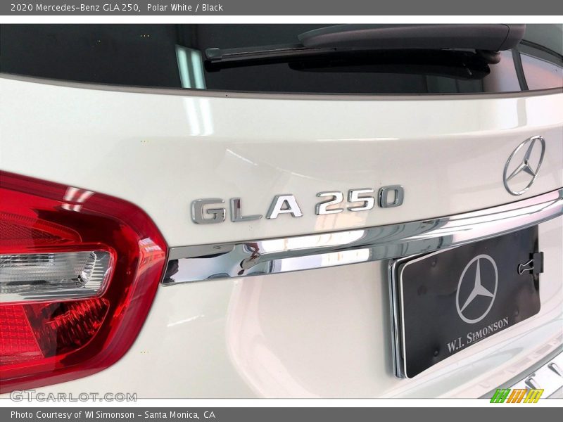 Polar White / Black 2020 Mercedes-Benz GLA 250