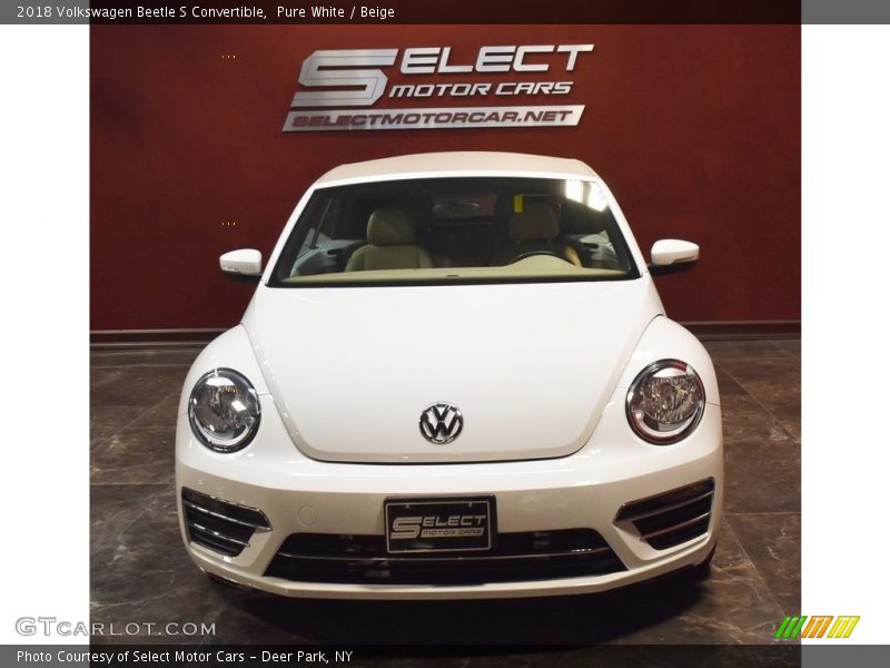 Pure White / Beige 2018 Volkswagen Beetle S Convertible