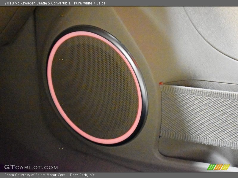 Pure White / Beige 2018 Volkswagen Beetle S Convertible