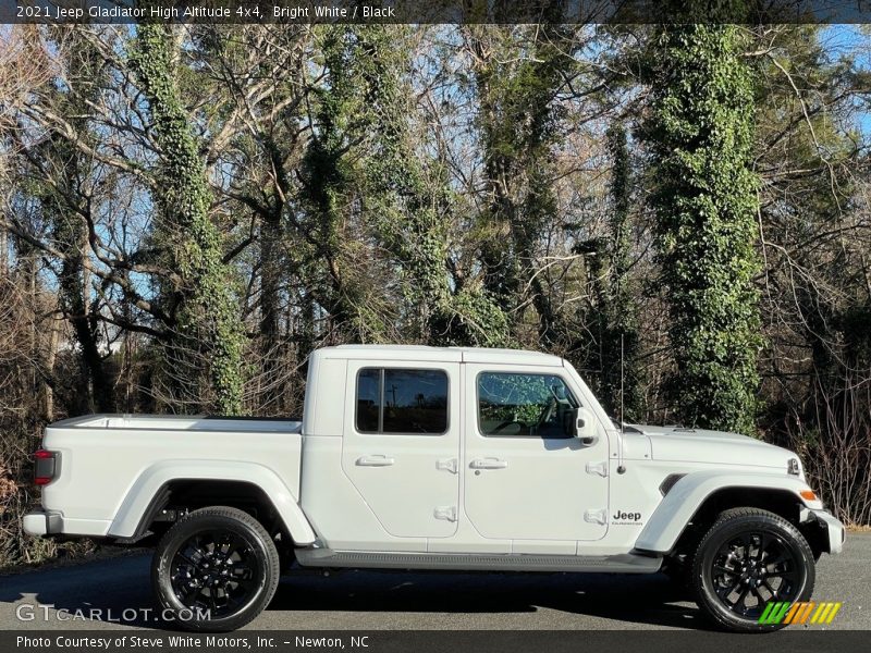 Bright White / Black 2021 Jeep Gladiator High Altitude 4x4