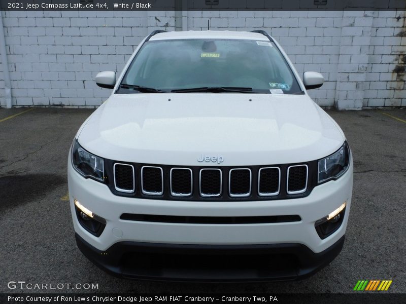 White / Black 2021 Jeep Compass Latitude 4x4