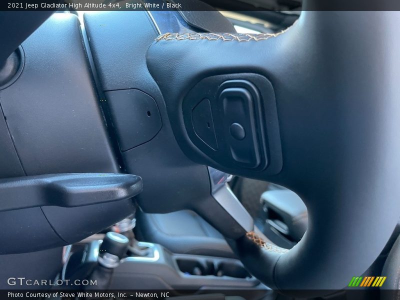 Bright White / Black 2021 Jeep Gladiator High Altitude 4x4