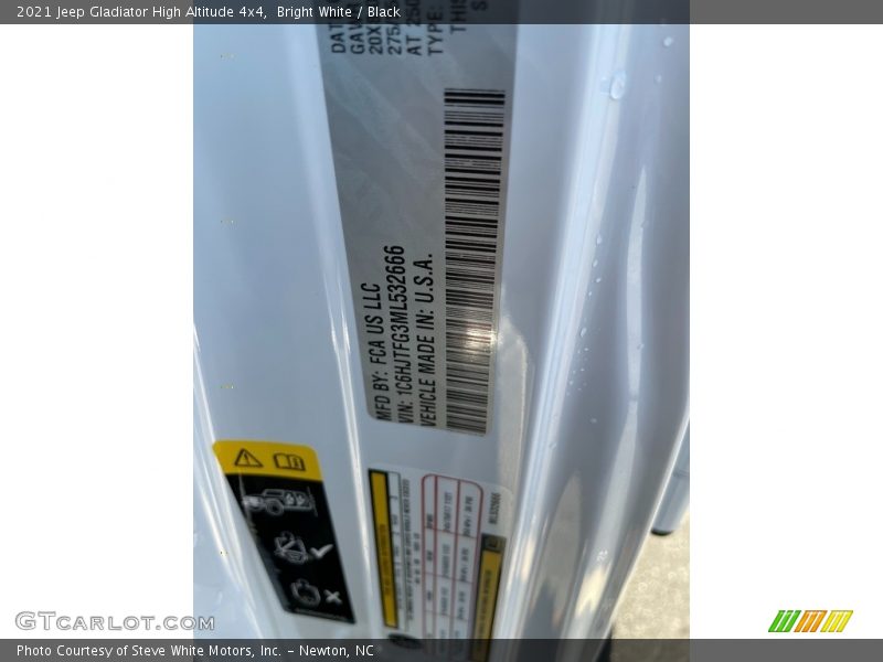 Bright White / Black 2021 Jeep Gladiator High Altitude 4x4