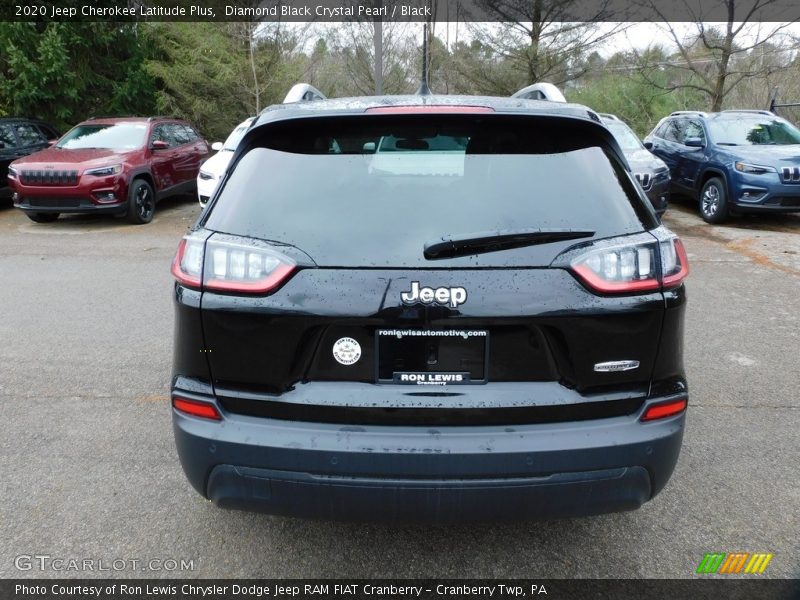 Diamond Black Crystal Pearl / Black 2020 Jeep Cherokee Latitude Plus