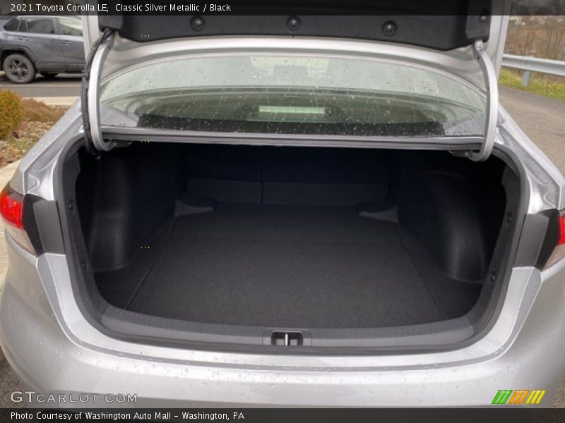 Classic Silver Metallic / Black 2021 Toyota Corolla LE