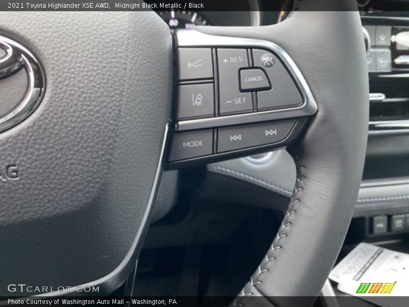 Midnight Black Metallic / Black 2021 Toyota Highlander XSE AWD