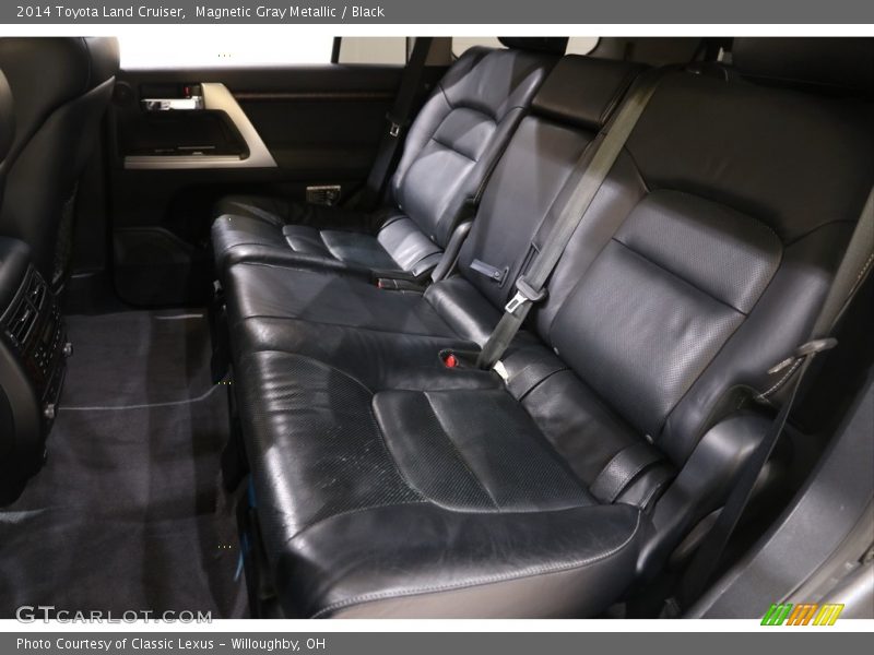 Magnetic Gray Metallic / Black 2014 Toyota Land Cruiser