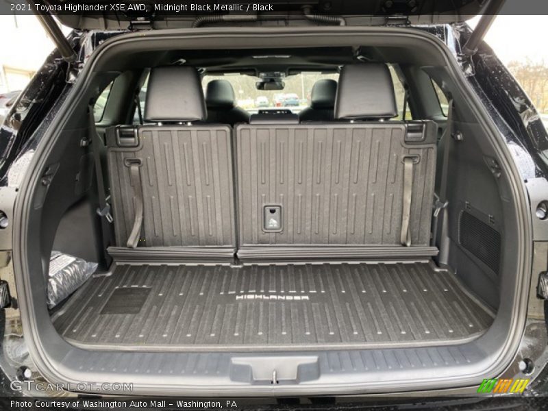 Midnight Black Metallic / Black 2021 Toyota Highlander XSE AWD