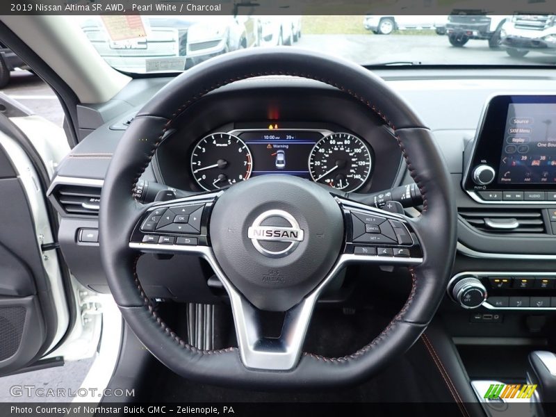  2019 Altima SR AWD Steering Wheel