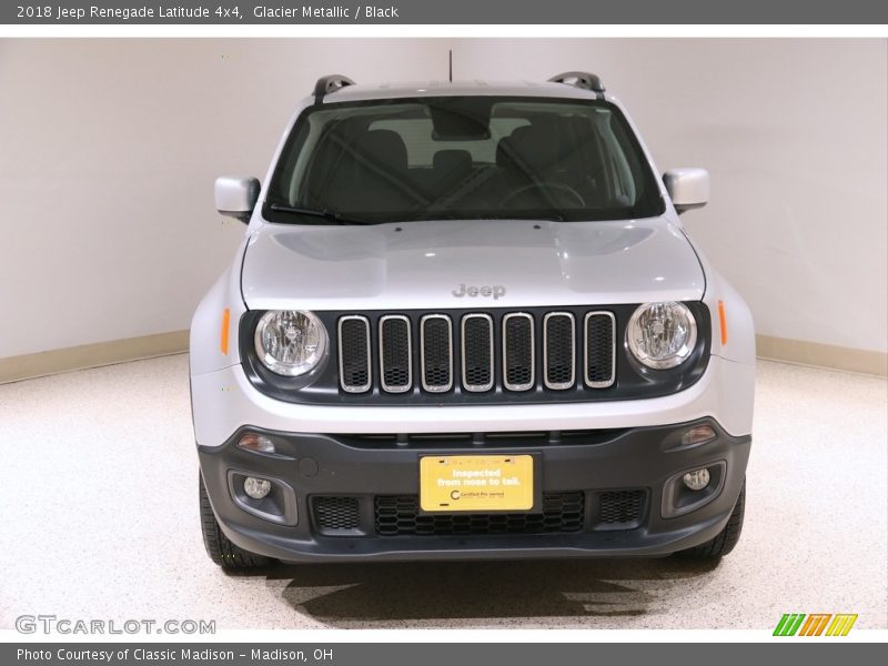 Glacier Metallic / Black 2018 Jeep Renegade Latitude 4x4