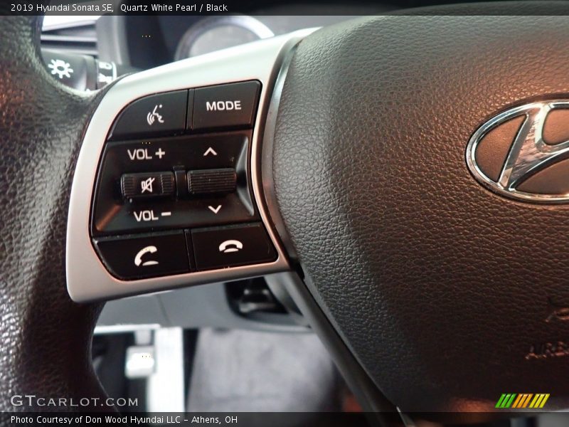 Quartz White Pearl / Black 2019 Hyundai Sonata SE