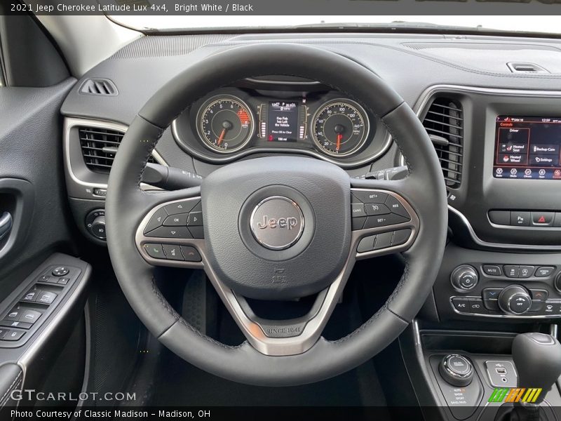 Bright White / Black 2021 Jeep Cherokee Latitude Lux 4x4