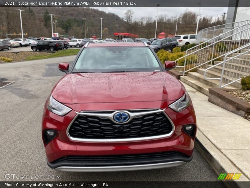 Ruby Flare Pearl / Black 2021 Toyota Highlander Hybrid Platinum AWD