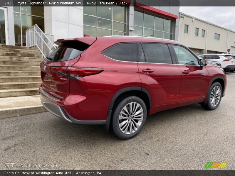 Ruby Flare Pearl / Black 2021 Toyota Highlander Hybrid Platinum AWD
