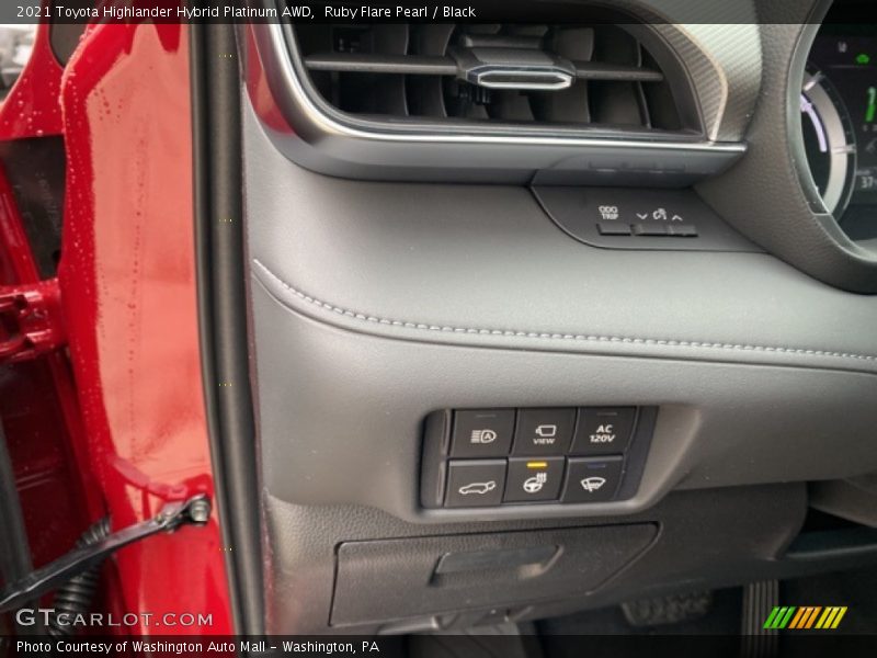 Ruby Flare Pearl / Black 2021 Toyota Highlander Hybrid Platinum AWD