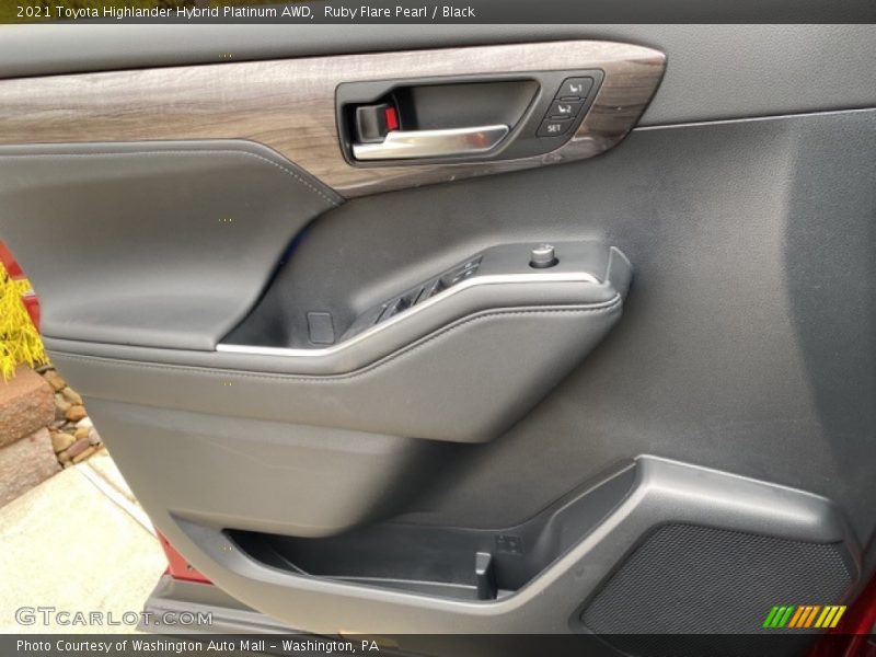 Ruby Flare Pearl / Black 2021 Toyota Highlander Hybrid Platinum AWD