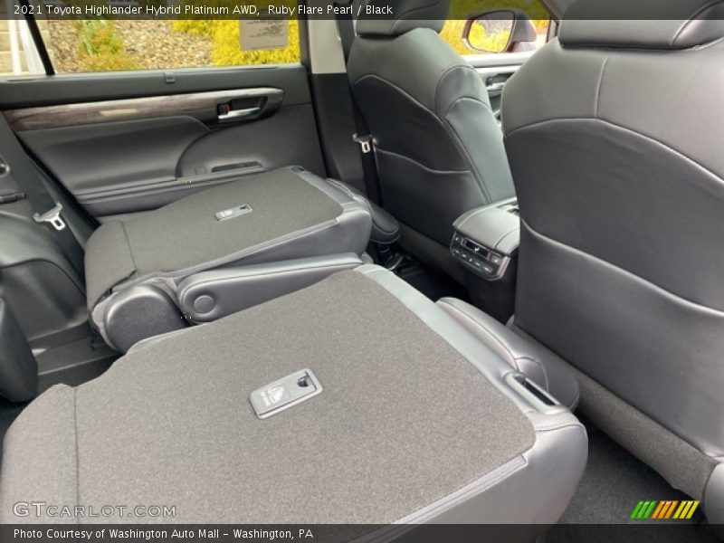 Ruby Flare Pearl / Black 2021 Toyota Highlander Hybrid Platinum AWD