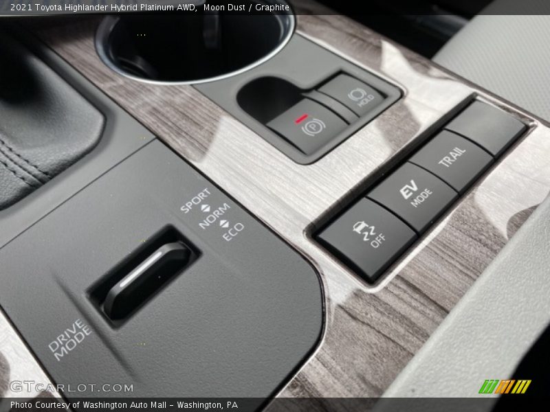 Moon Dust / Graphite 2021 Toyota Highlander Hybrid Platinum AWD