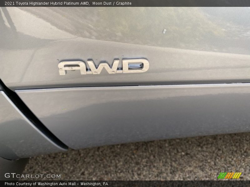 Moon Dust / Graphite 2021 Toyota Highlander Hybrid Platinum AWD
