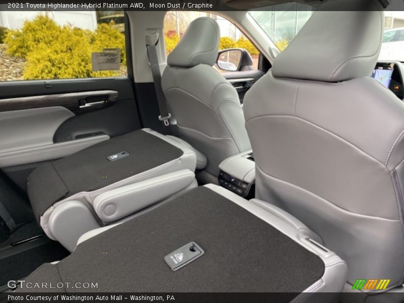 Moon Dust / Graphite 2021 Toyota Highlander Hybrid Platinum AWD