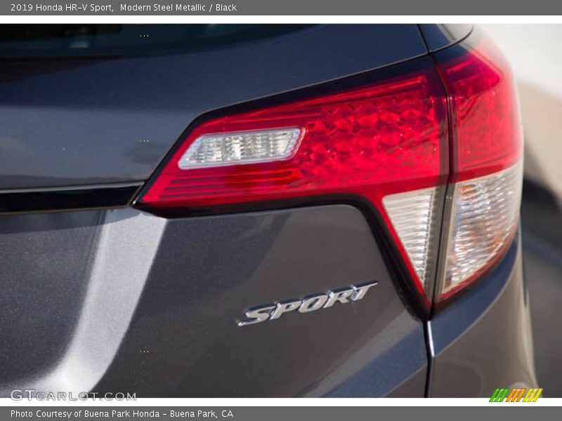 Modern Steel Metallic / Black 2019 Honda HR-V Sport