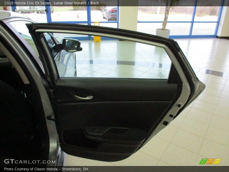 Lunar Silver Metallic / Black 2018 Honda Civic EX Sedan