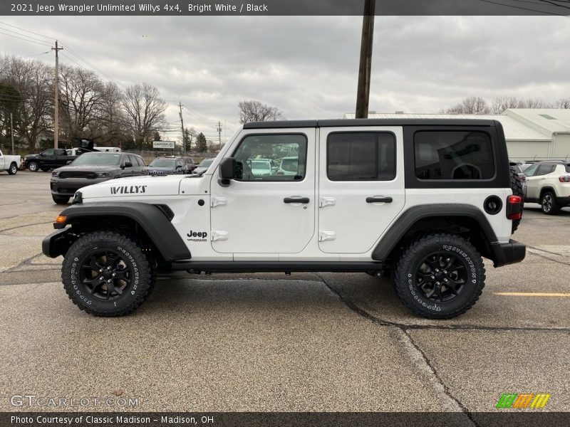 Bright White / Black 2021 Jeep Wrangler Unlimited Willys 4x4