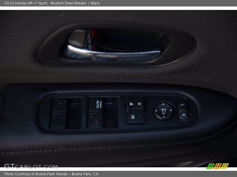 Modern Steel Metallic / Black 2019 Honda HR-V Sport