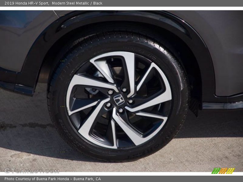 Modern Steel Metallic / Black 2019 Honda HR-V Sport