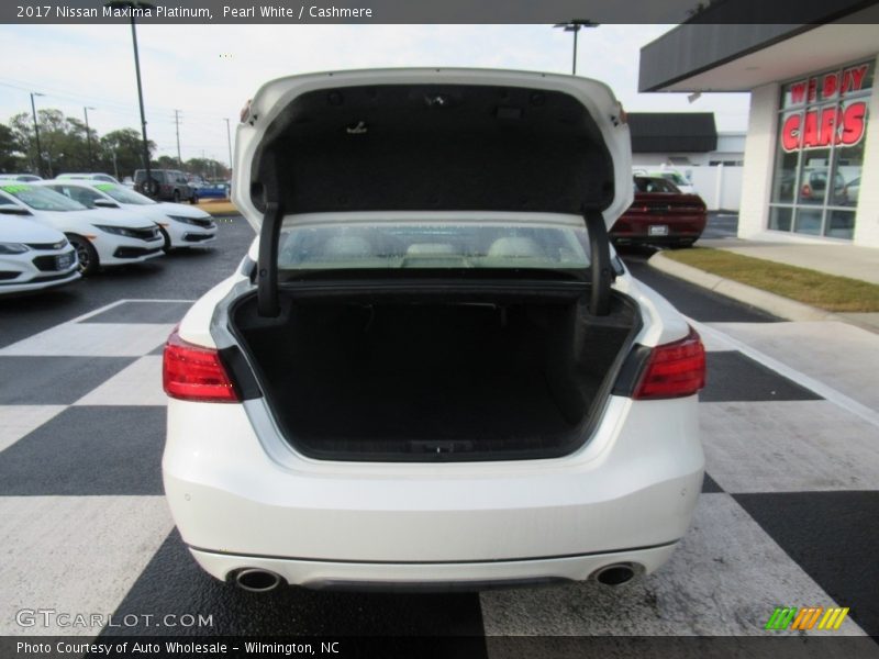 Pearl White / Cashmere 2017 Nissan Maxima Platinum
