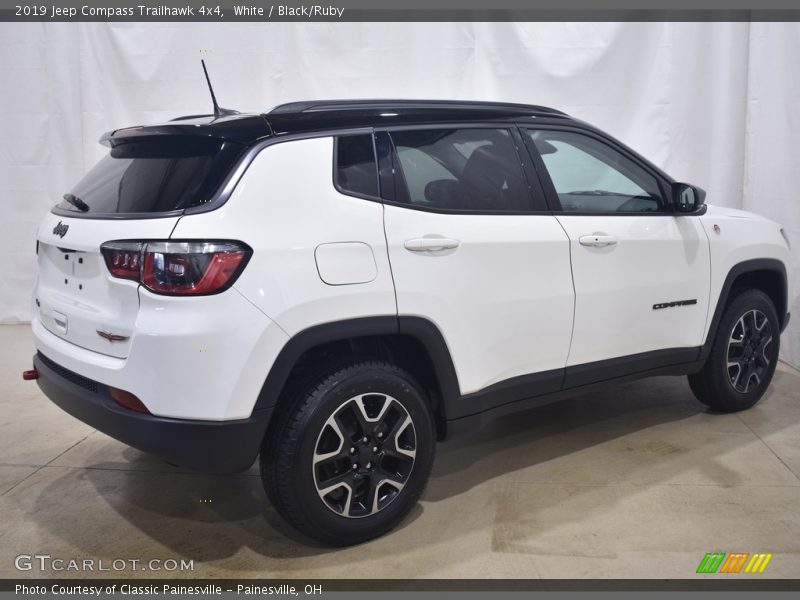 White / Black/Ruby 2019 Jeep Compass Trailhawk 4x4