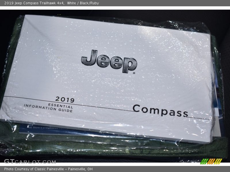 White / Black/Ruby 2019 Jeep Compass Trailhawk 4x4