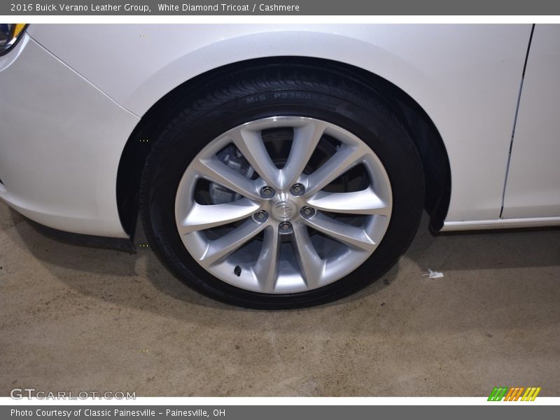 White Diamond Tricoat / Cashmere 2016 Buick Verano Leather Group